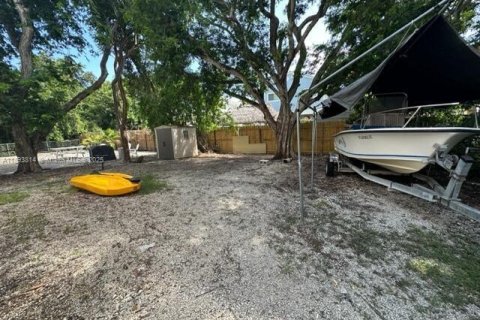Villa ou maison à louer à Key Largo, Floride: 2 chambres, 71.35 m2 № 1946547 - photo 14
