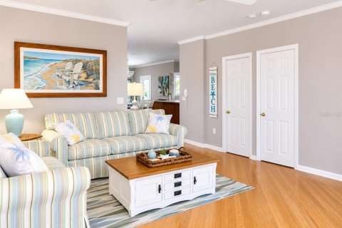 House in Holmes Beach, Florida 3 bedrooms, 171.31 sq.m. № 2227263 - photo 7