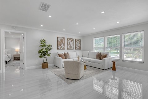 Casa en venta en Jupiter, Florida, 5 dormitorios, 253.99 m2 № 2187098 - foto 8