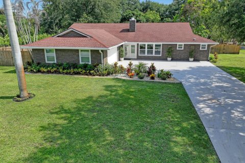 Casa en venta en Jupiter, Florida, 5 dormitorios, 253.99 m2 № 2187098 - foto 2