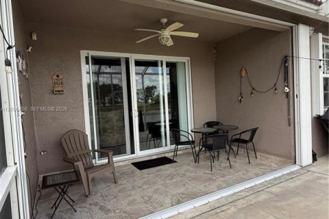 House in Sunrise, Florida 2 bedrooms, 122.63 sq.m. № 2070799 - photo 23