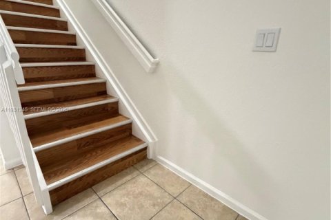 Touwnhouse à louer à Lauderhill, Floride: 3 chambres, 129.32 m2 № 1989992 - photo 17