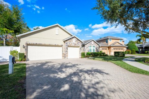 House in Orlando, Florida 4 bedrooms, 237.74 sq.m. № 1529870 - photo 1