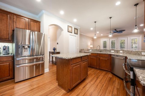 House in Orlando, Florida 4 bedrooms, 237.74 sq.m. № 1529870 - photo 7