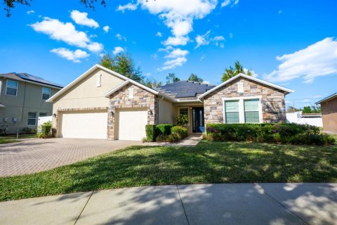 House in Orlando, Florida 4 bedrooms, 237.74 sq.m. № 1529870 - photo 2