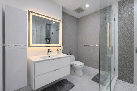 Copropriété à louer à Miami, Floride: 2 chambres, 98.57 m2 № 2023860 - photo 16