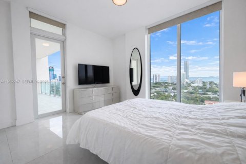 Copropriété à louer à Miami, Floride: 2 chambres, 98.57 m2 № 2023860 - photo 7