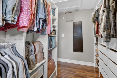 Villa ou maison à vendre à Cooper City, Floride: 3 chambres, 232.63 m2 № 2066332 - photo 27