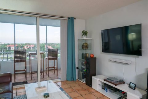Condo in Clearwater, Florida, 1 bedroom  № 1780823 - photo 10