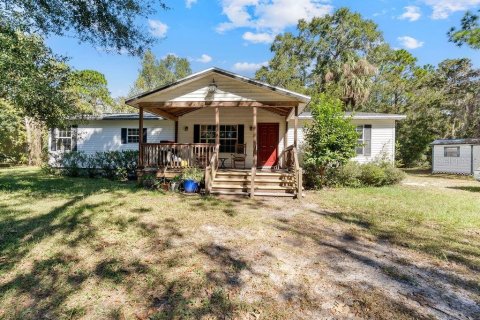 Casa en Inglis, Florida 3 dormitorios, 140.47 m2 № 2107823