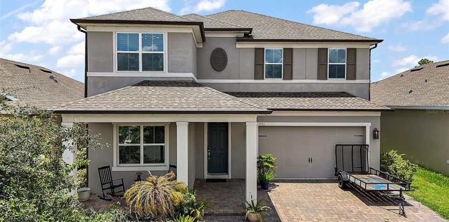 House in Davenport, Florida 5 bedrooms, 280.29 sq.m. № 2098091