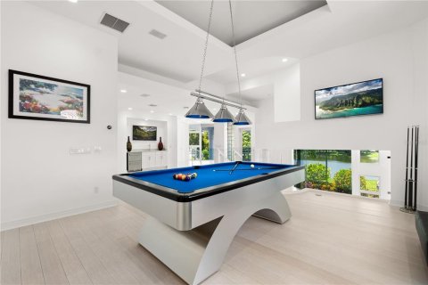 House in Orlando, Florida 5 bedrooms, 598.57 sq.m. № 1790022 - photo 2