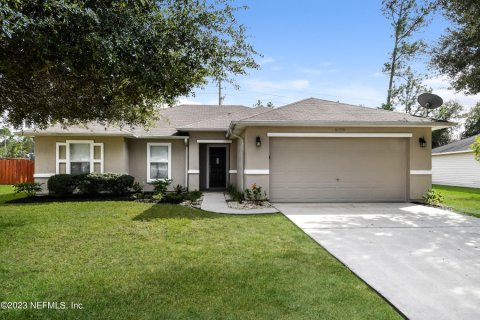 Снять в аренду виллу или дом в Юли, Флорида 3 спальни, 158.77м2, № 836797 - фото 1