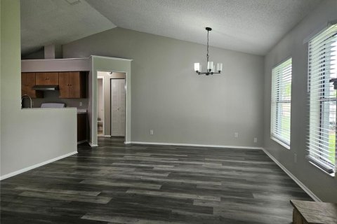 Villa ou maison à vendre à Winter Haven, Floride: 3 chambres, 129.32 m2 № 2398805 - photo 7