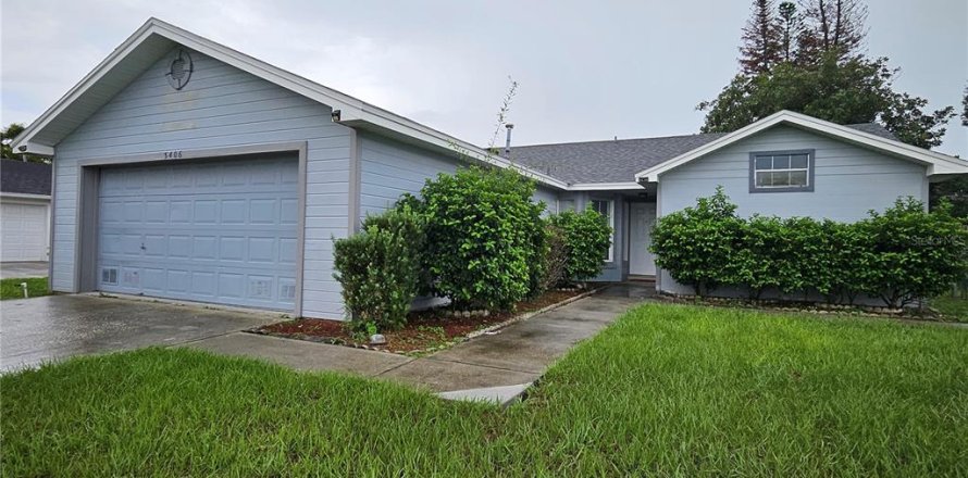 Villa ou maison à Winter Haven, Floride 3 chambres, 129.32 m2 № 2398805