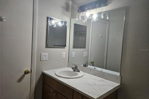 Villa ou maison à vendre à Winter Haven, Floride: 3 chambres, 129.32 m2 № 2398805 - photo 29