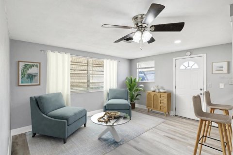 House in Port Richey, Florida 3 bedrooms, 123.37 sq.m. № 1919166 - photo 5