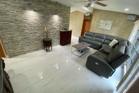 Casa en venta en Fort Lauderdale, Florida, 3 dormitorios, 126.16 m2 № 2168886 - foto 28