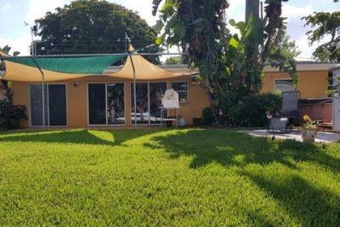 Casa en venta en Fort Lauderdale, Florida, 3 dormitorios, 126.16 m2 № 2168886 - foto 12
