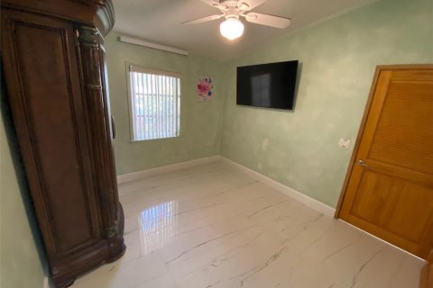 Casa en venta en Fort Lauderdale, Florida, 3 dormitorios, 126.16 m2 № 2168886 - foto 20