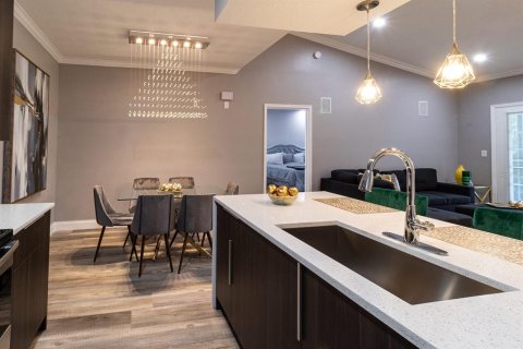 Condominio en alquiler en Orlando, Florida, 3 dormitorios, 138.52 m2 № 1801957 - foto 8