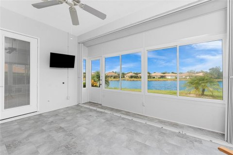 House in Englewood, Florida 3 bedrooms, 176.79 sq.m. № 1910979 - photo 26