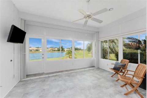 House in Englewood, Florida 3 bedrooms, 176.79 sq.m. № 1910979 - photo 24