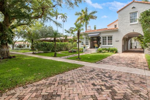 Casa en venta en Coral Gables, Florida, 3 dormitorios, 164.99 m2 № 2046679 - foto 19