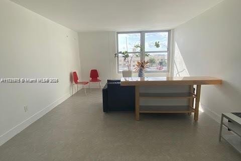 Condo in Miami Beach, Florida, 1 bedroom  № 1940430 - photo 9