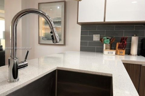 Copropriété à vendre à Miami, Floride: 1 chambre, 70.33 m2 № 2001264 - photo 15