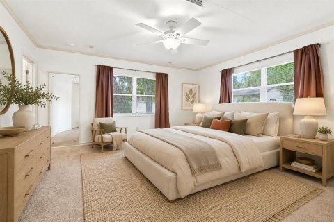 House in Sanford, Florida 4 bedrooms, 218.51 sq.m. № 2258348 - photo 16