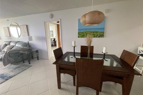 Copropriété à louer à Hutchinson Island South, Floride: 2 chambres, 133.41 m2 № 1713021 - photo 30