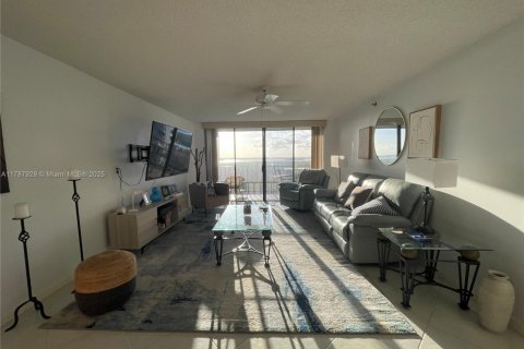 Copropriété à louer à Hutchinson Island South, Floride: 2 chambres, 133.41 m2 № 1713021 - photo 21