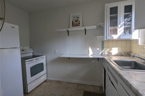 Снять в аренду виллу или дом в Майами, Флорида 219.25м2, № 1992214 - фото 7