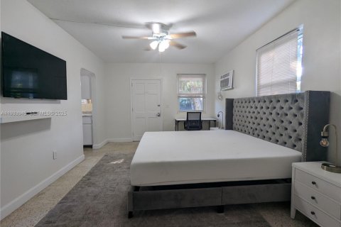 Снять в аренду виллу или дом в Майами, Флорида 219.25м2, № 1992214 - фото 2