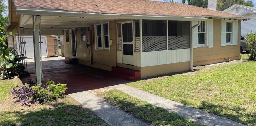 House in Lakeland, Florida 3 bedrooms, 131.92 sq.m. № 1838977