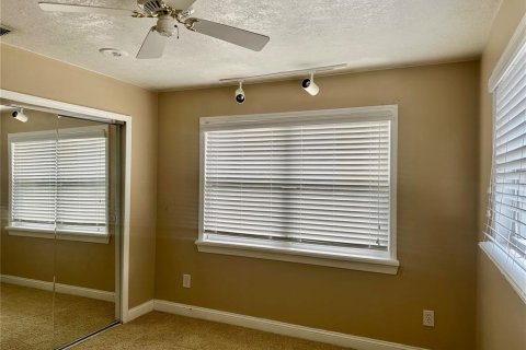 Casa en venta en Apopka, Florida, 6 dormitorios, 389.82 m2 № 1803111 - foto 26