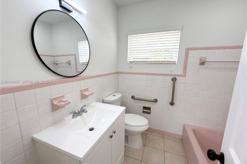 Casa en alquiler en Hollywood, Florida, 1 dormitorio № 2085480 - foto 9