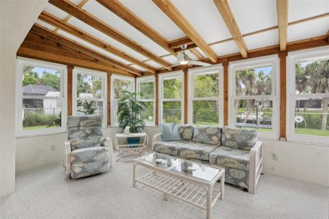 House in Port Charlotte, Florida 2 bedrooms, 129.13 sq.m. № 1914426 - photo 16