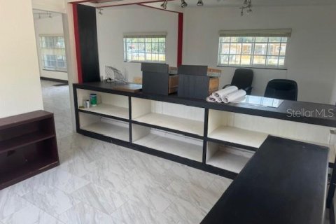 Propiedad comercial en alquiler en Orlando, Florida, 151.06 m2 № 1875894 - foto 7