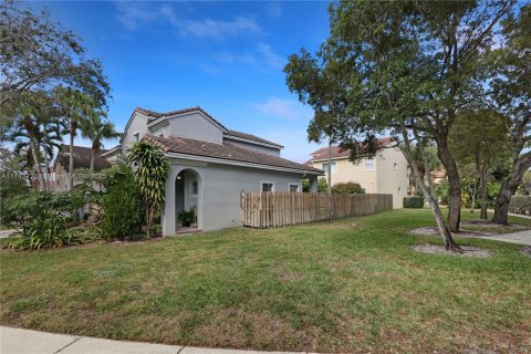 House in Pembroke Pines, Florida 3 bedrooms, 165.37 sq.m. № 1491996 - photo 20
