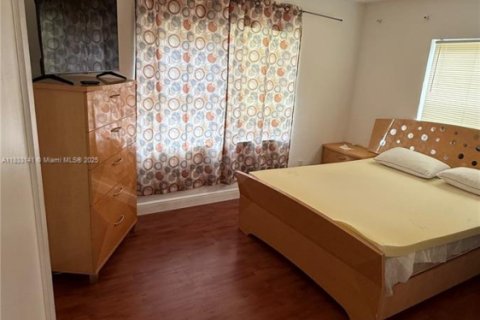 Casa en venta en Miami, Florida, 2 dormitorios, 102.66 m2 № 1811336 - foto 7
