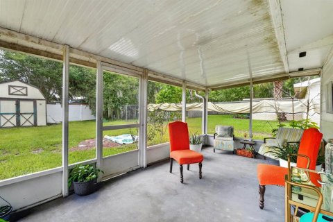 House in Palatka, Florida 3 bedrooms, 129.88 sq.m. № 2094714 - photo 23