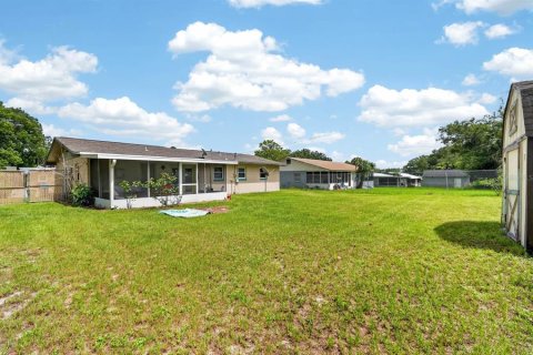 House in Palatka, Florida 3 bedrooms, 129.88 sq.m. № 2094714 - photo 24