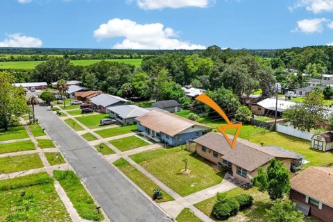 House in Palatka, Florida 3 bedrooms, 129.88 sq.m. № 2094714 - photo 29