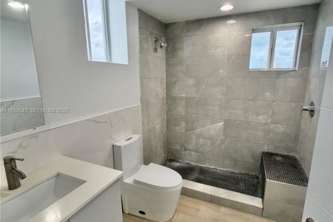 Снять в аренду кондоминиум в Майами-Бич, Флорида 3 спальни, 148.64м2, № 1991007 - фото 4