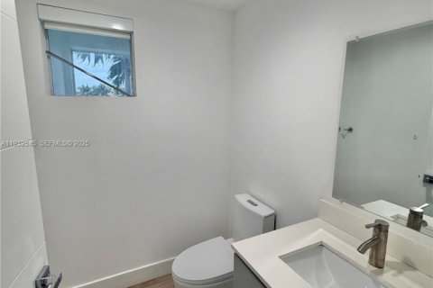 Снять в аренду кондоминиум в Майами-Бич, Флорида 3 спальни, 148.64м2, № 1991007 - фото 7