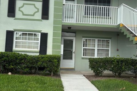 Condo in Clearwater, Florida, 2 bedrooms  № 2216938 - photo 5