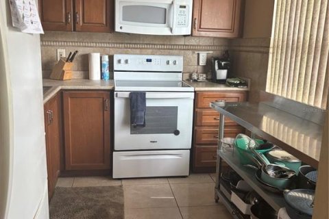 Condo in Clearwater, Florida, 2 bedrooms  № 2216938 - photo 20
