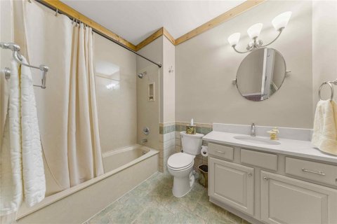 Touwnhouse à vendre à Lady Lake, Floride: 3 chambres, 193.98 m2 № 2373839 - photo 11